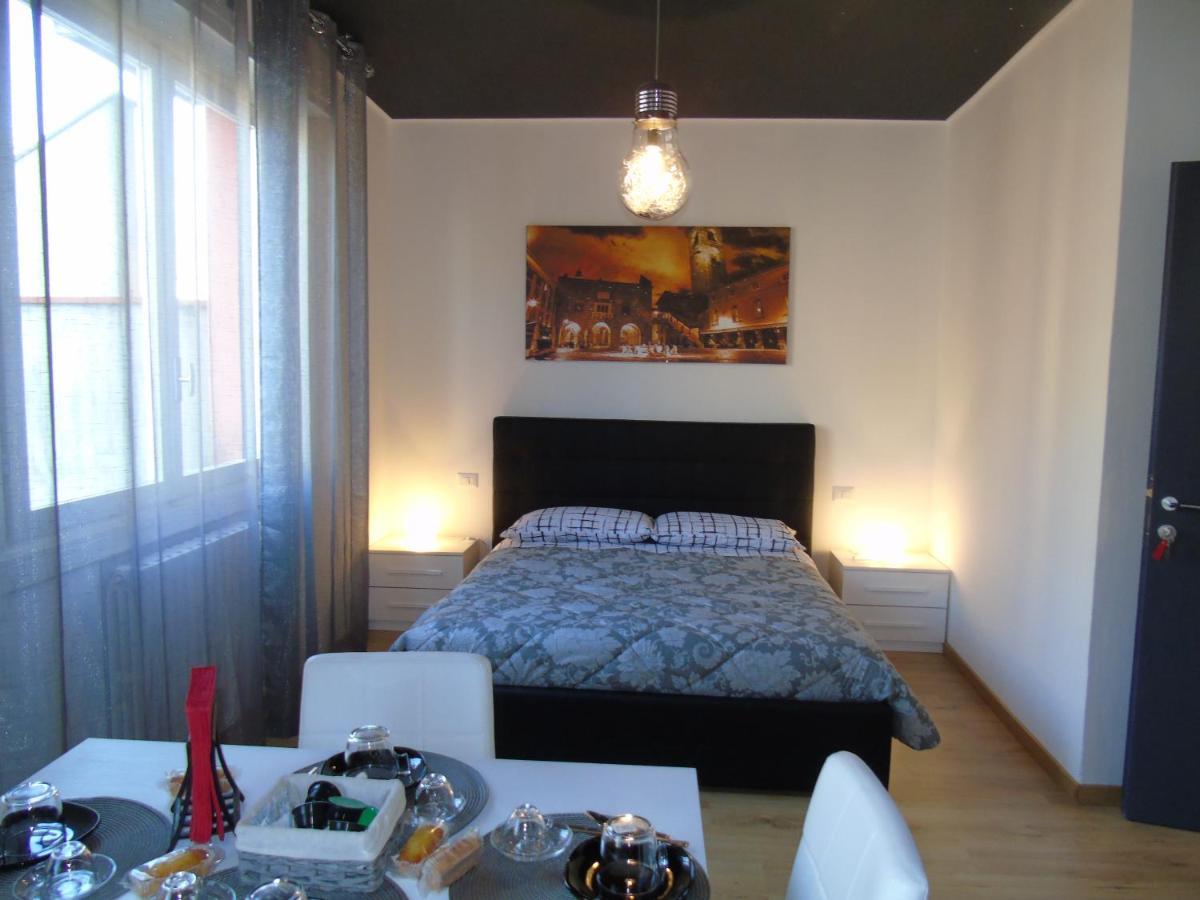 Casa Leonardo Airport Hotel Azzano San Paolo Eksteriør billede