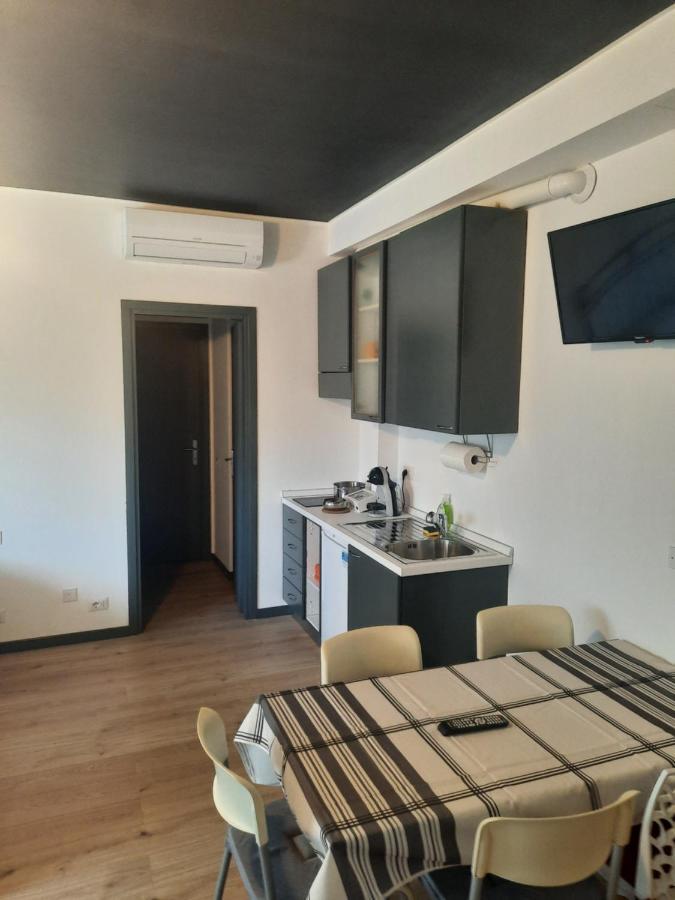 Casa Leonardo Airport Hotel Azzano San Paolo Eksteriør billede